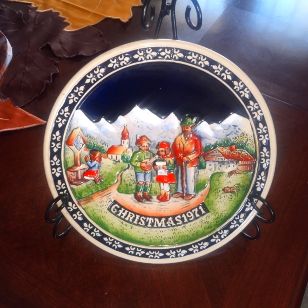 Vintage German Christmas Plate Christmas In The Tyrol 1971